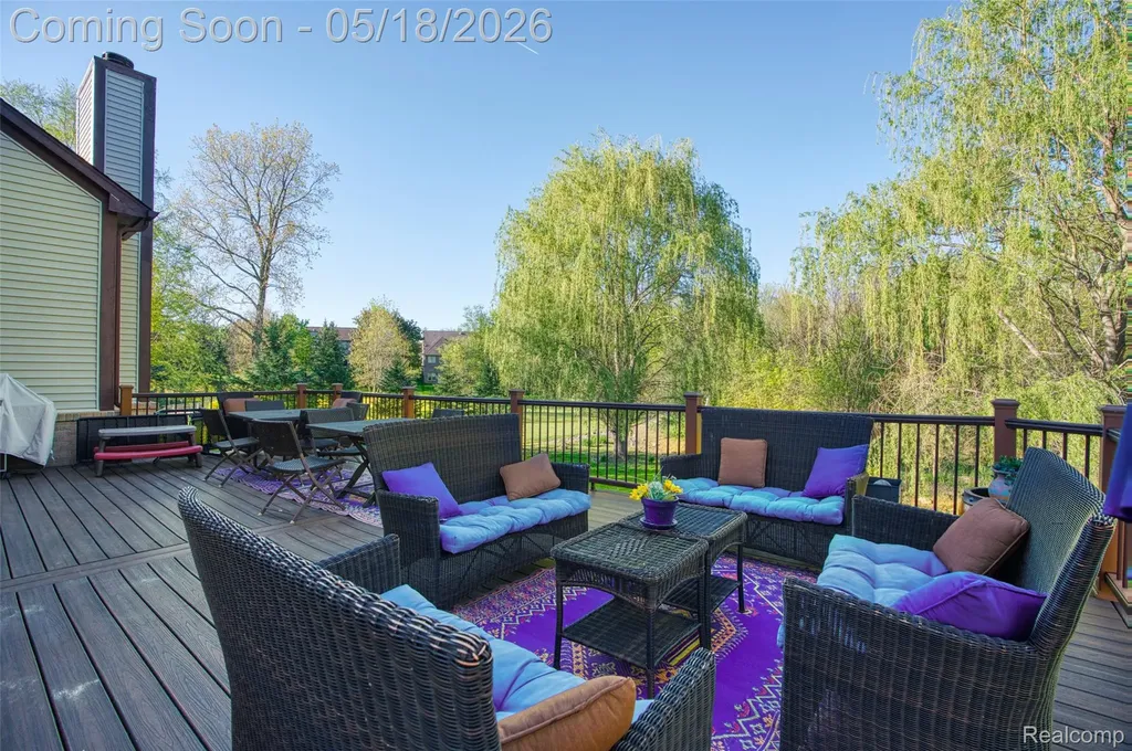 185 Columbia Drive South Lyon City MI 48178