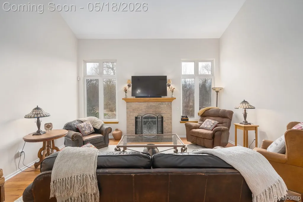 185 Columbia Drive South Lyon City MI 48178