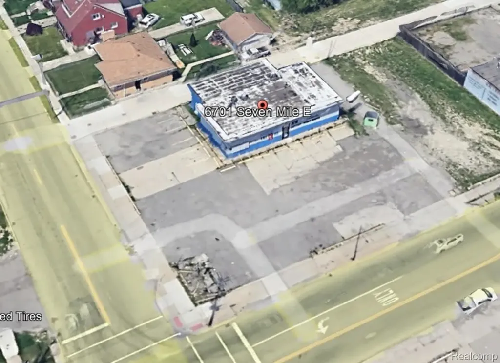 6701 E 7 Mile Road Detroit City MI 48234