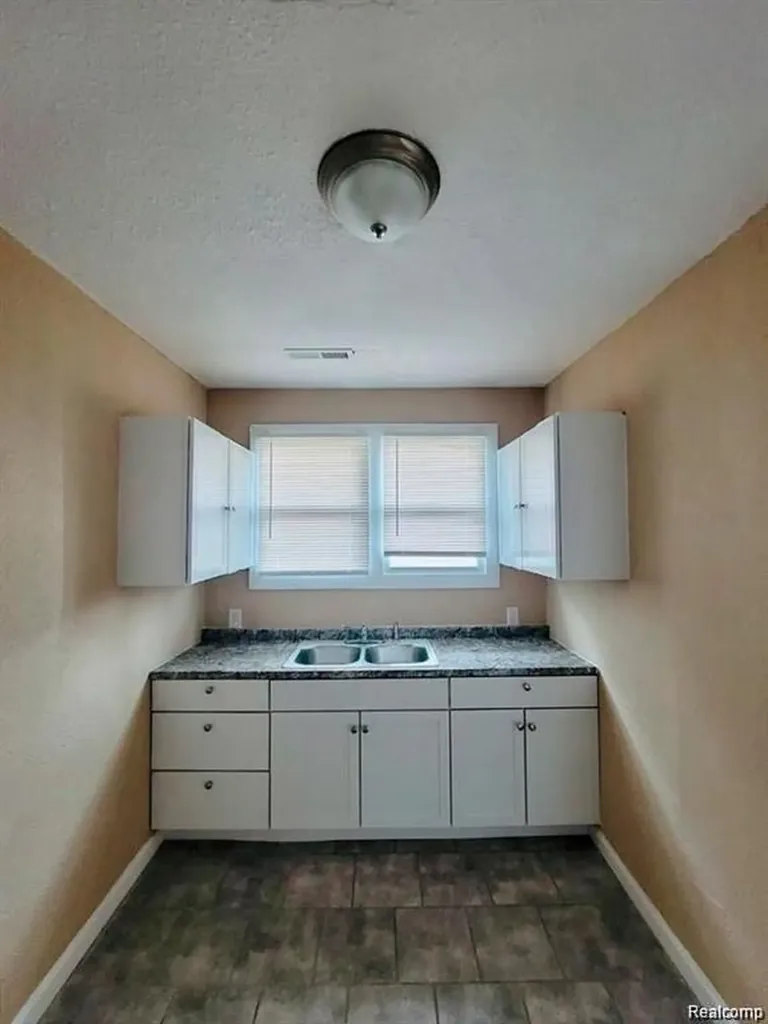 16917 Monica Street Detroit City MI 48221