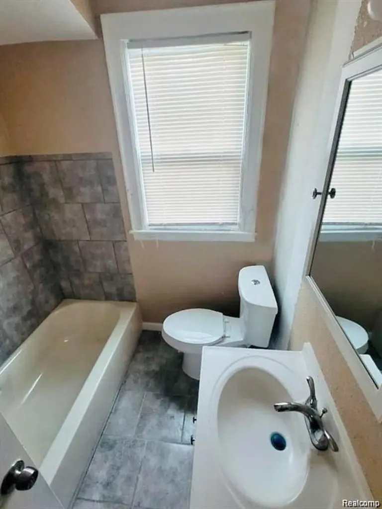 16917 Monica Street Detroit City MI 48221