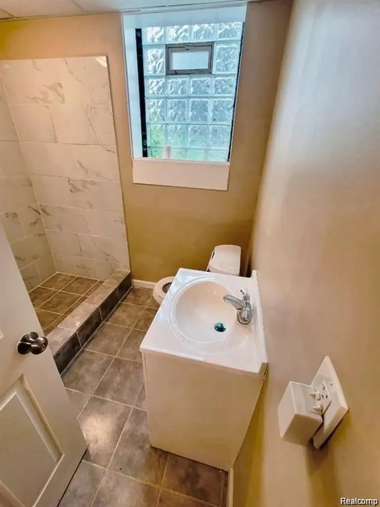 16917 Monica Street Detroit City MI 48221