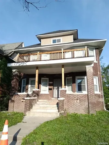 8879 N Clarendon Street Detroit City MI 48204