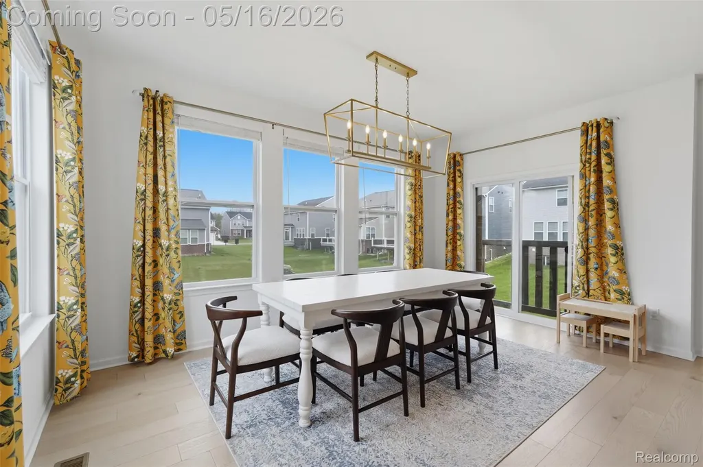 58679 Falabella Drive Lyon Charter Township MI 48178
