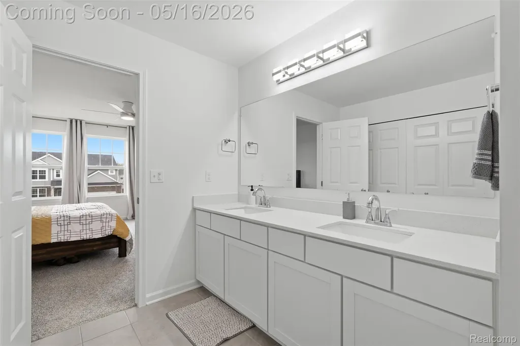 58679 Falabella Drive Lyon Charter Township MI 48178