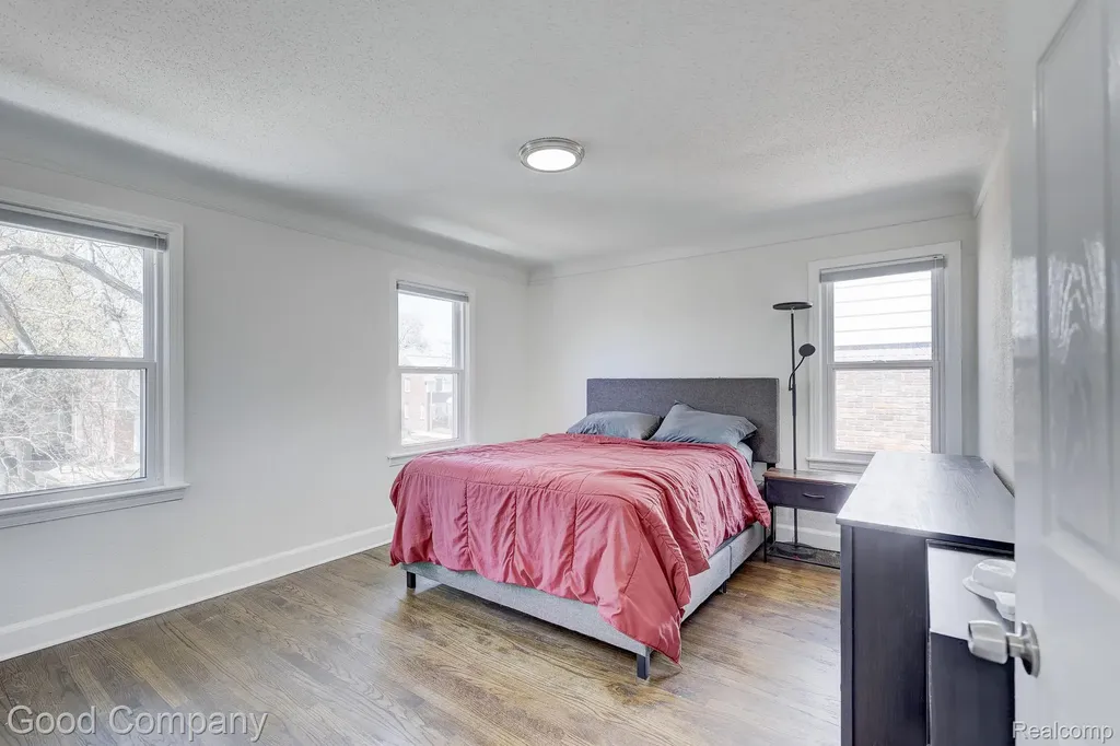 18956 Marlowe Street Detroit City MI 48235