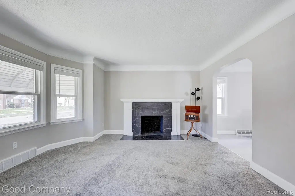 18956 Marlowe Street Detroit City MI 48235