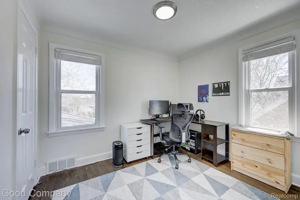 18956 Marlowe Street Detroit City MI 48235