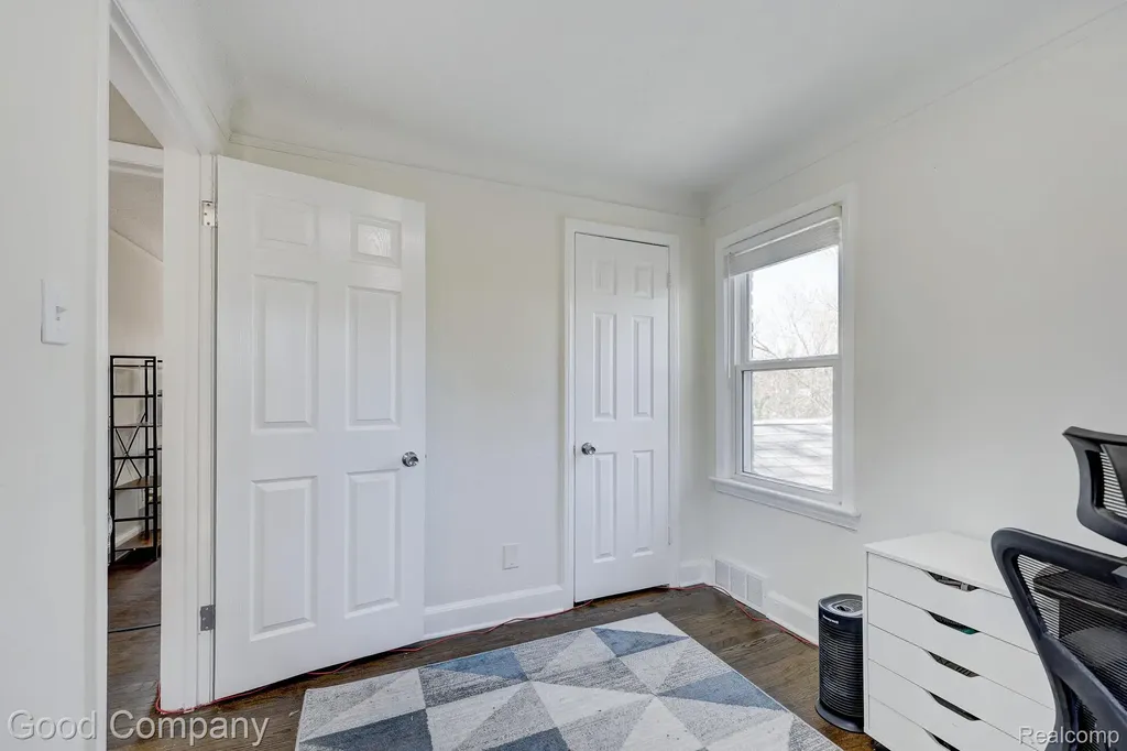 18956 Marlowe Street Detroit City MI 48235