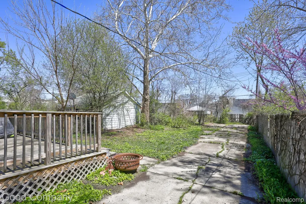 18956 Marlowe Street Detroit City MI 48235