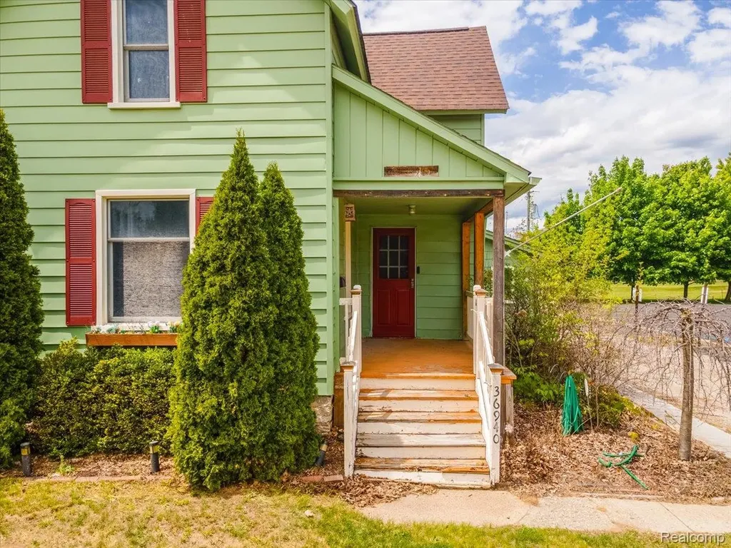 36940 Goddard Road Romulus City MI 48174