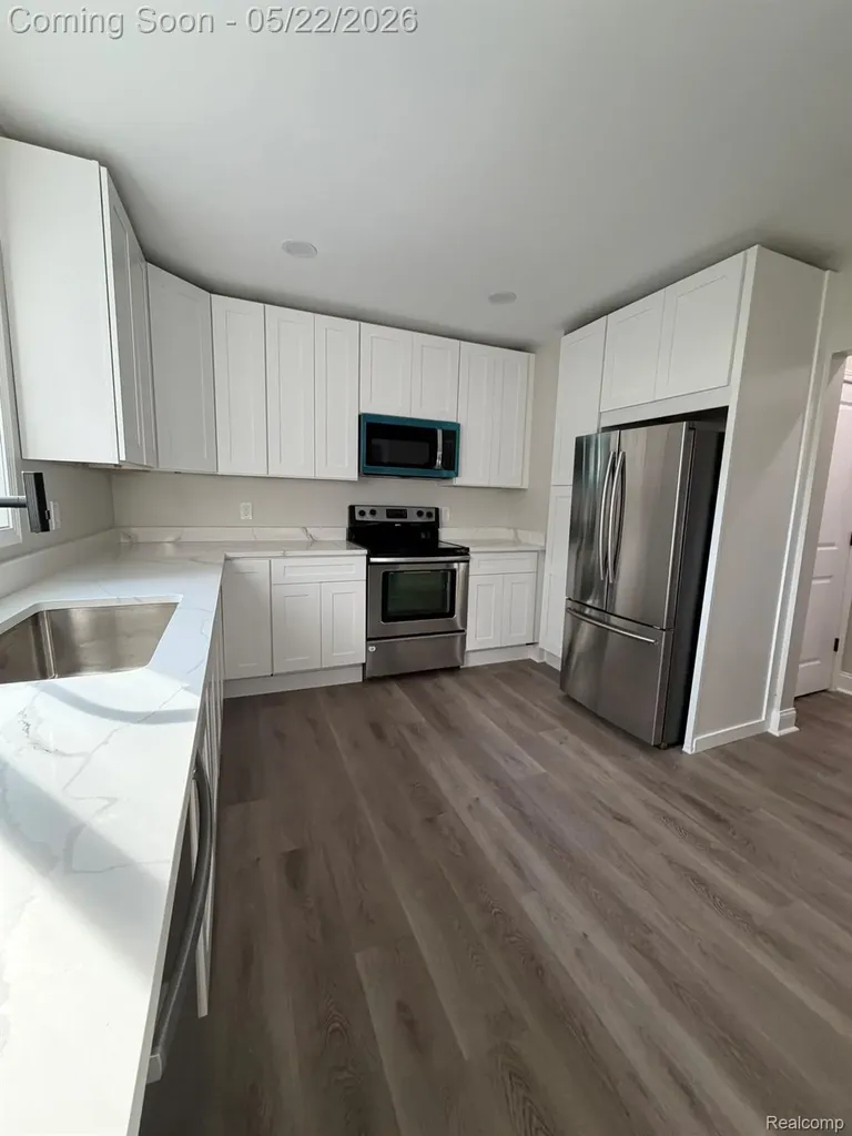 6423 Andersonville Road Waterford Charter Township MI 48329