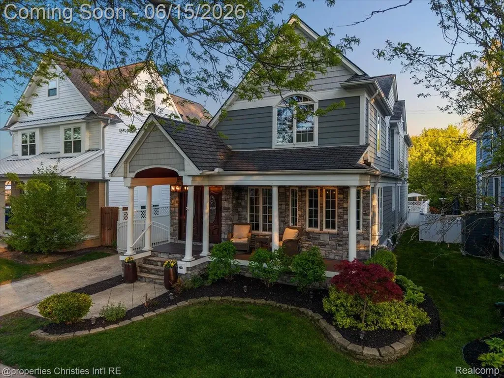 1484 Bird Avenue Birmingham City MI 48009