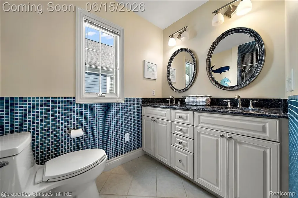 1484 Bird Avenue Birmingham City MI 48009