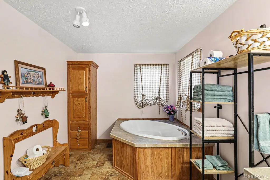 6175 S Branch Lane Kimball Township MI 48074