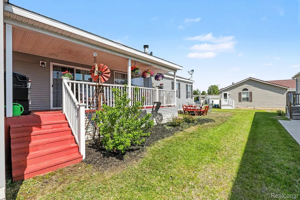 6175 S Branch Lane Kimball Township MI 48074