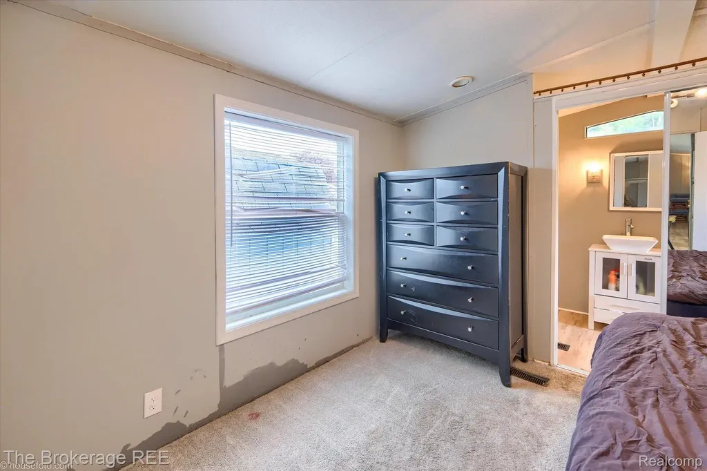 4441 Beechwood Brandon Charter Township MI 48346