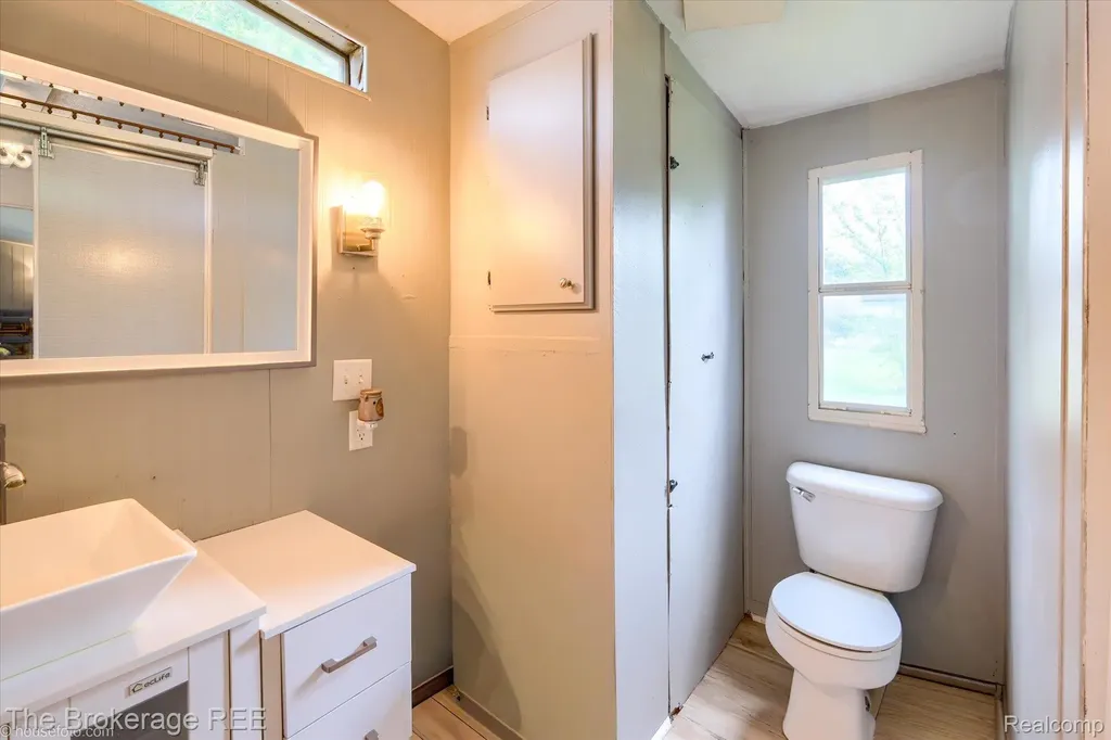 4441 Beechwood Brandon Charter Township MI 48346