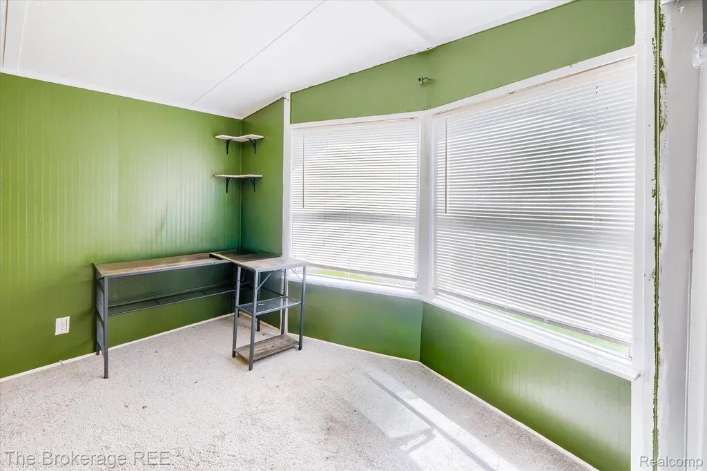4441 Beechwood Brandon Charter Township MI 48346