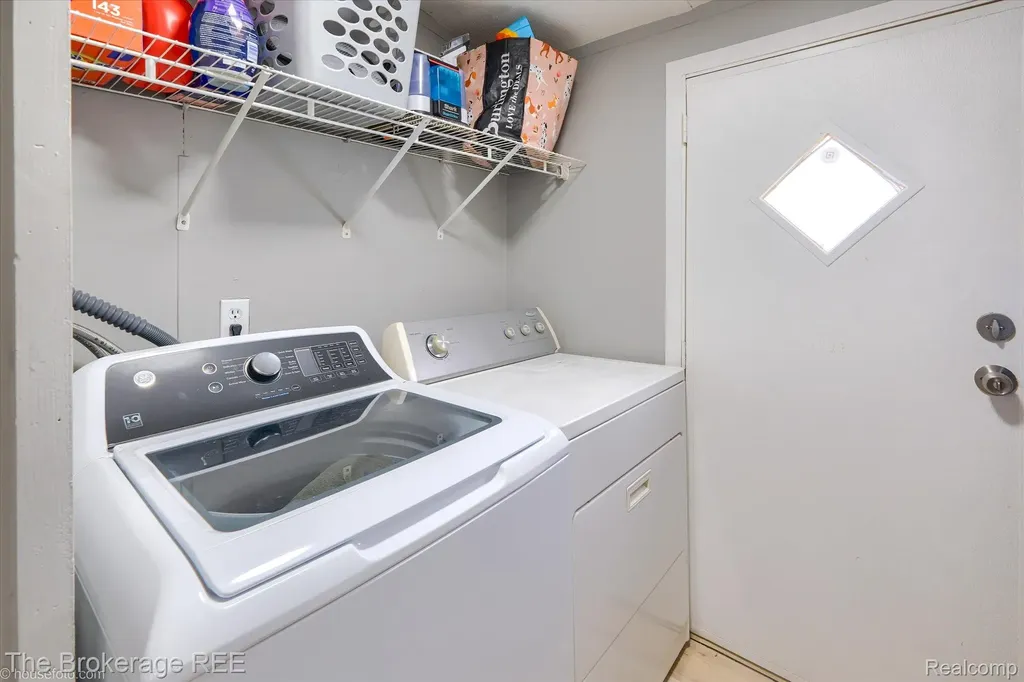 4441 Beechwood Brandon Charter Township MI 48346