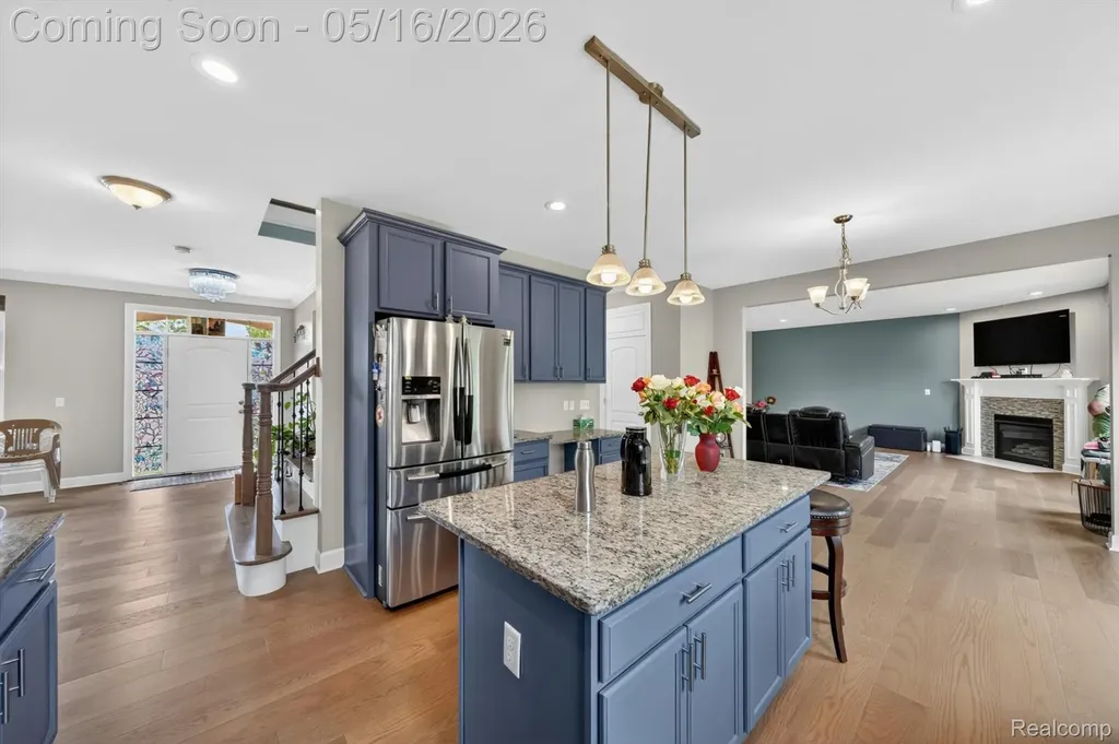 54908 N Grenelefe Circle W Lyon Charter Township MI 48178