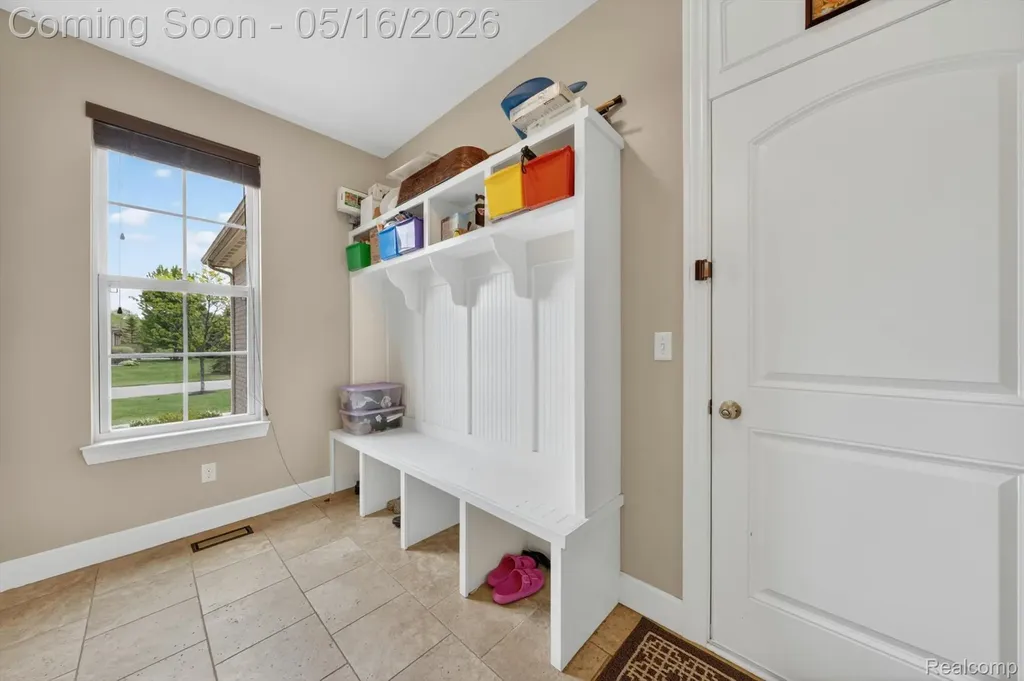 54908 N Grenelefe Circle W Lyon Charter Township MI 48178