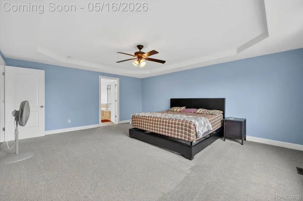 54908 N Grenelefe Circle W Lyon Charter Township MI 48178