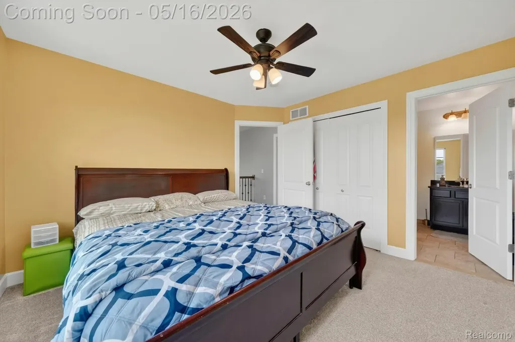 54908 N Grenelefe Circle W Lyon Charter Township MI 48178