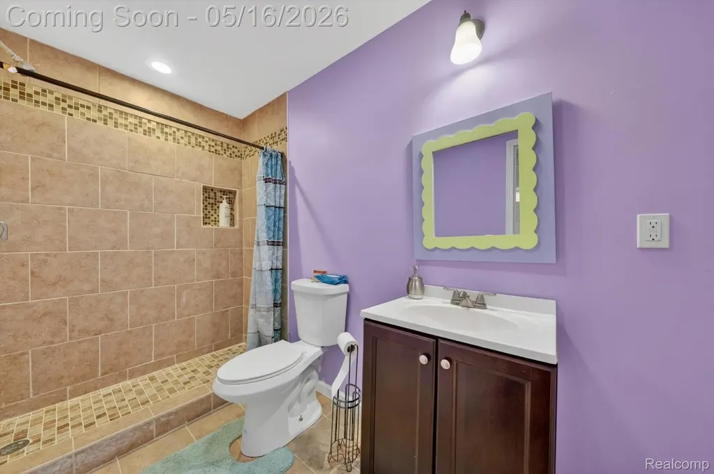 54908 N Grenelefe Circle W Lyon Charter Township MI 48178