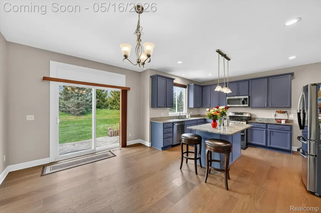 54908 N Grenelefe Circle W Lyon Charter Township MI 48178