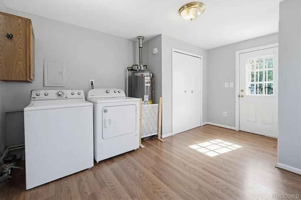27320 Hampden Street Madison Heights City MI 48071