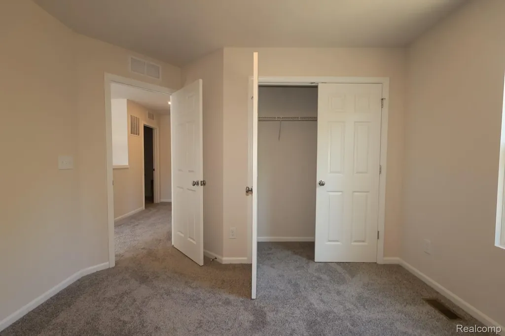 4222 Cedar Lane Grand Blanc Charter Township MI 48439