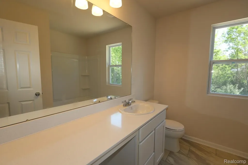 4222 Cedar Lane Grand Blanc Charter Township MI 48439