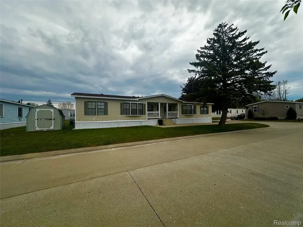 14559 Keswick Drive Shelby Charter Township MI 48315