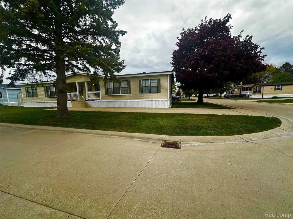 14559 Keswick Drive Shelby Charter Township MI 48315