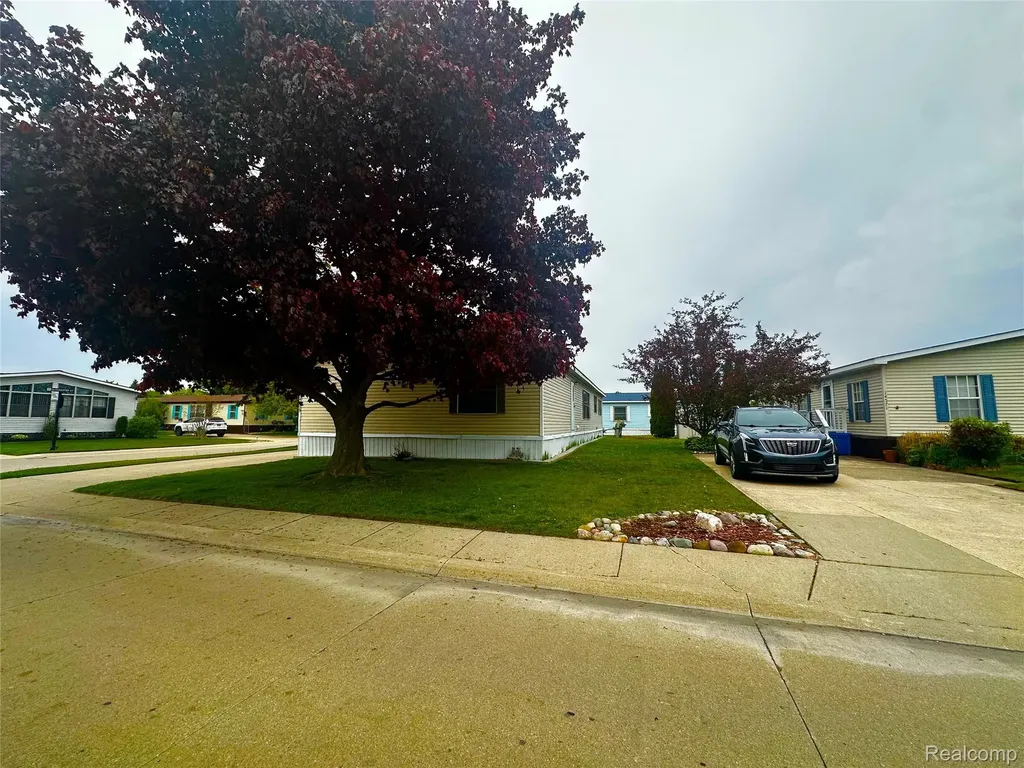 14559 Keswick Drive Shelby Charter Township MI 48315
