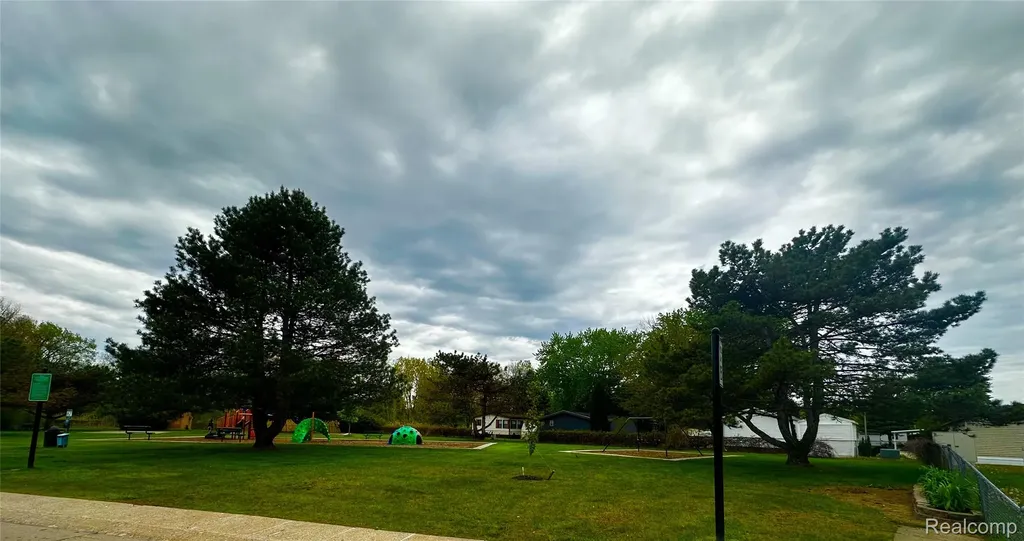 14559 Keswick Drive Shelby Charter Township MI 48315