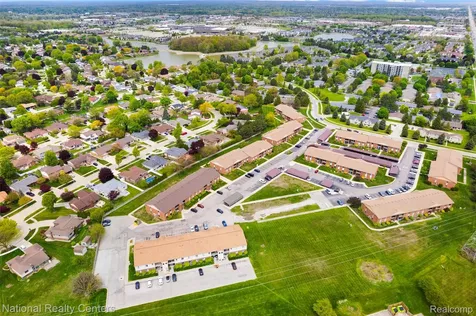 43220 Fountain Drive Sterling Heights City MI 48313