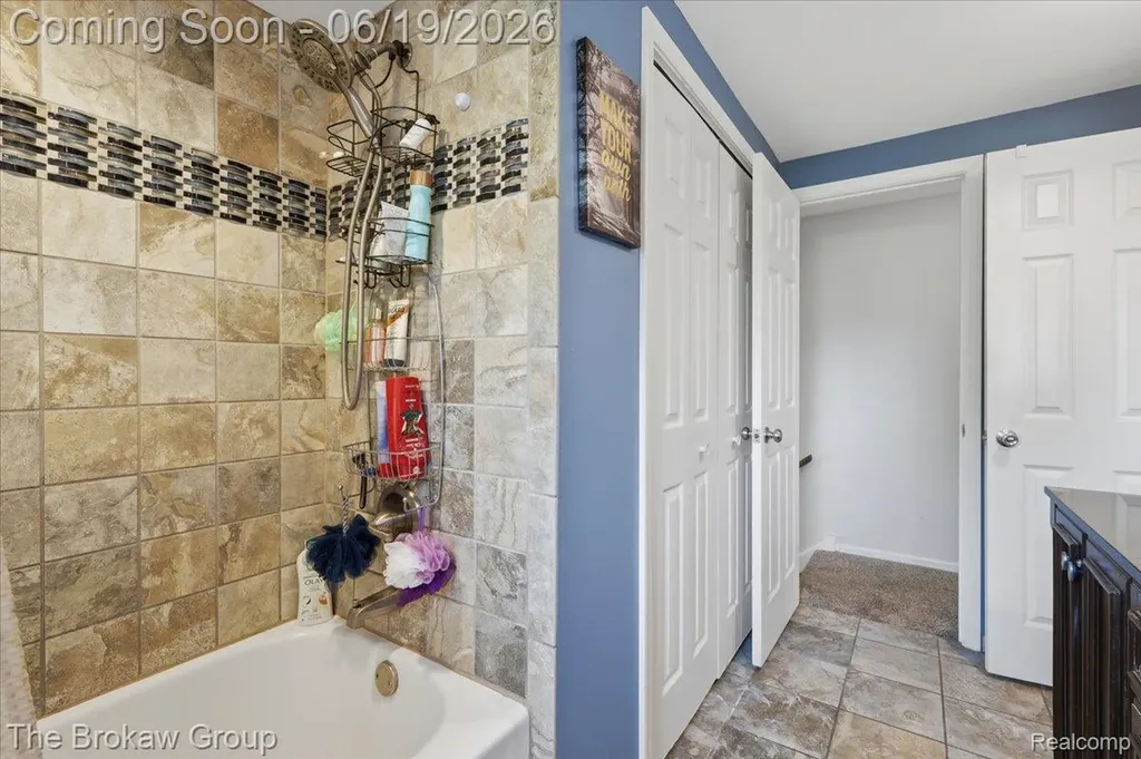 4495 Groveland Road Groveland Township MI 48462