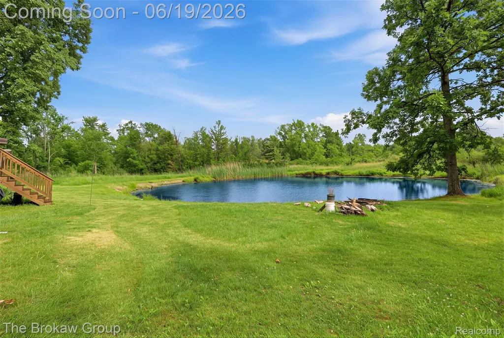 4495 Groveland Road Groveland Township MI 48462