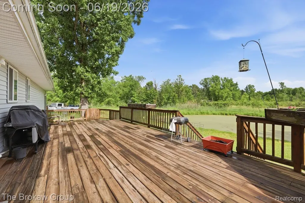 4495 Groveland Road Groveland Township MI 48462