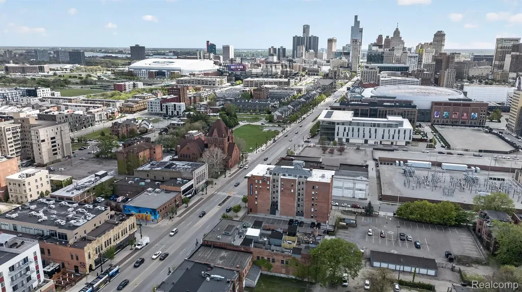 3139 Woodward Avenue Detroit City MI 48201