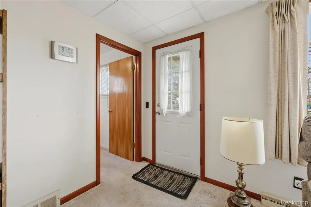 2811 Orange Grove Road Waterford Charter Township MI 48329