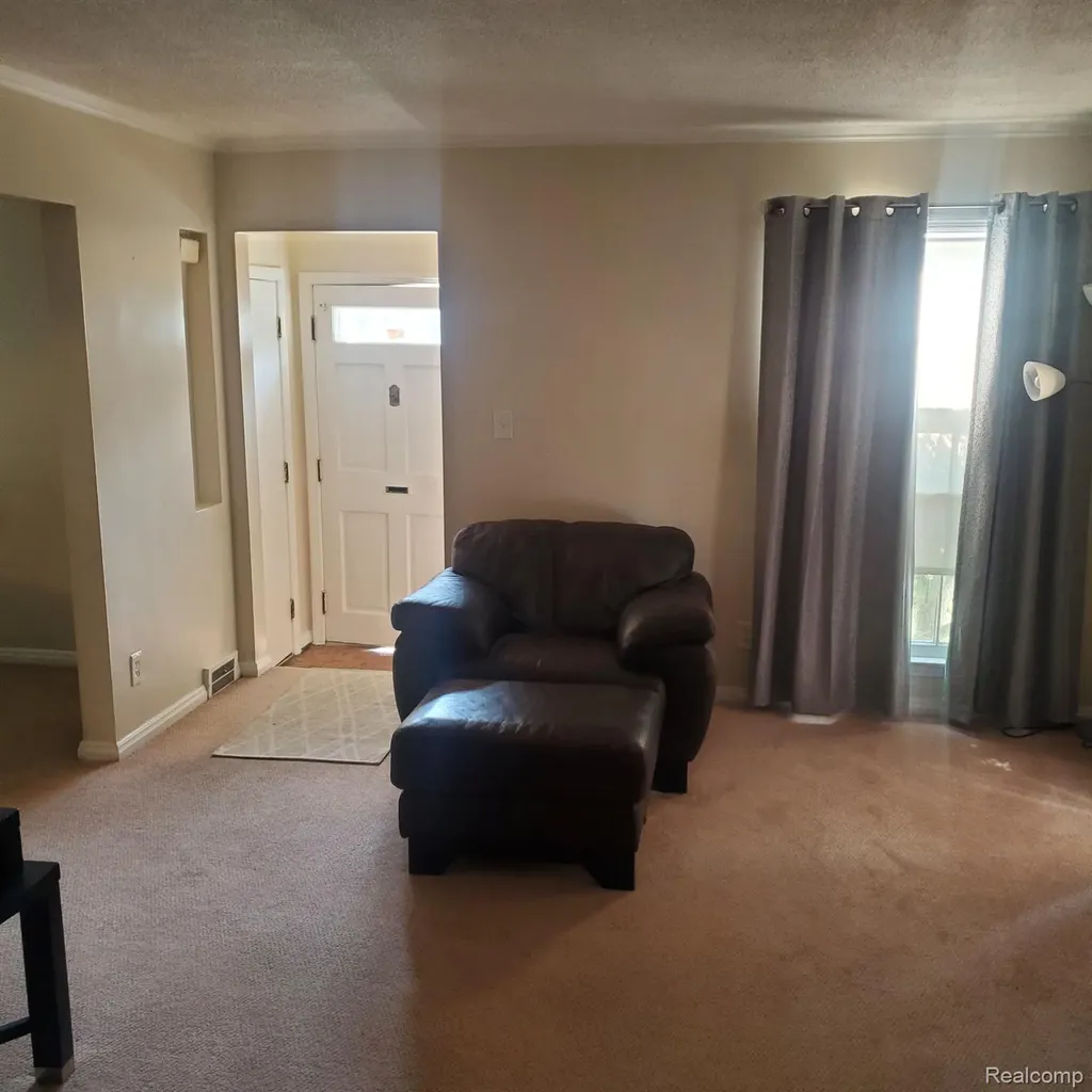 18918 Hartwell Street Detroit City MI 48235