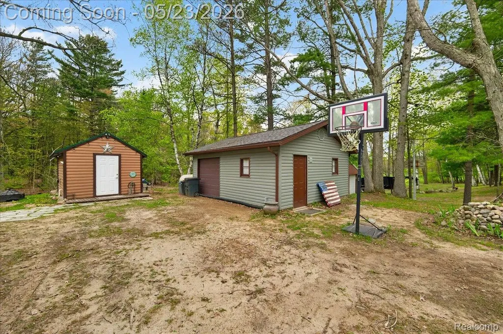 4049 Slattery Road North Branch Township MI 48461