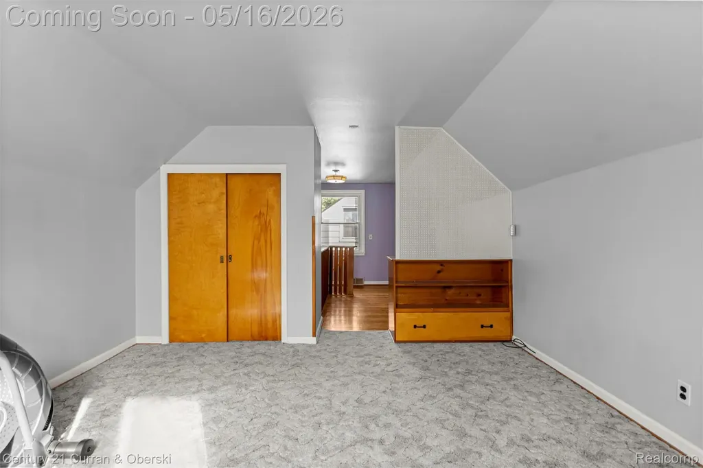 22920 Oxford Street Dearborn City MI 48124