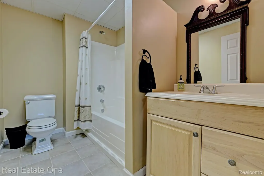 2338 Malena Lane Oxford Charter Township MI 48371