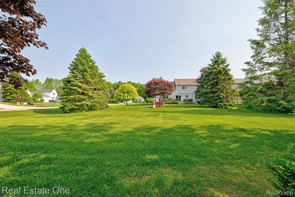 2338 Malena Lane Oxford Charter Township MI 48371
