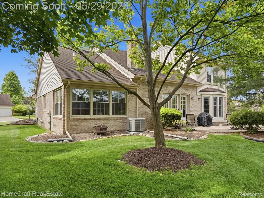 45088 Danbury Road Canton Charter Township MI 48188