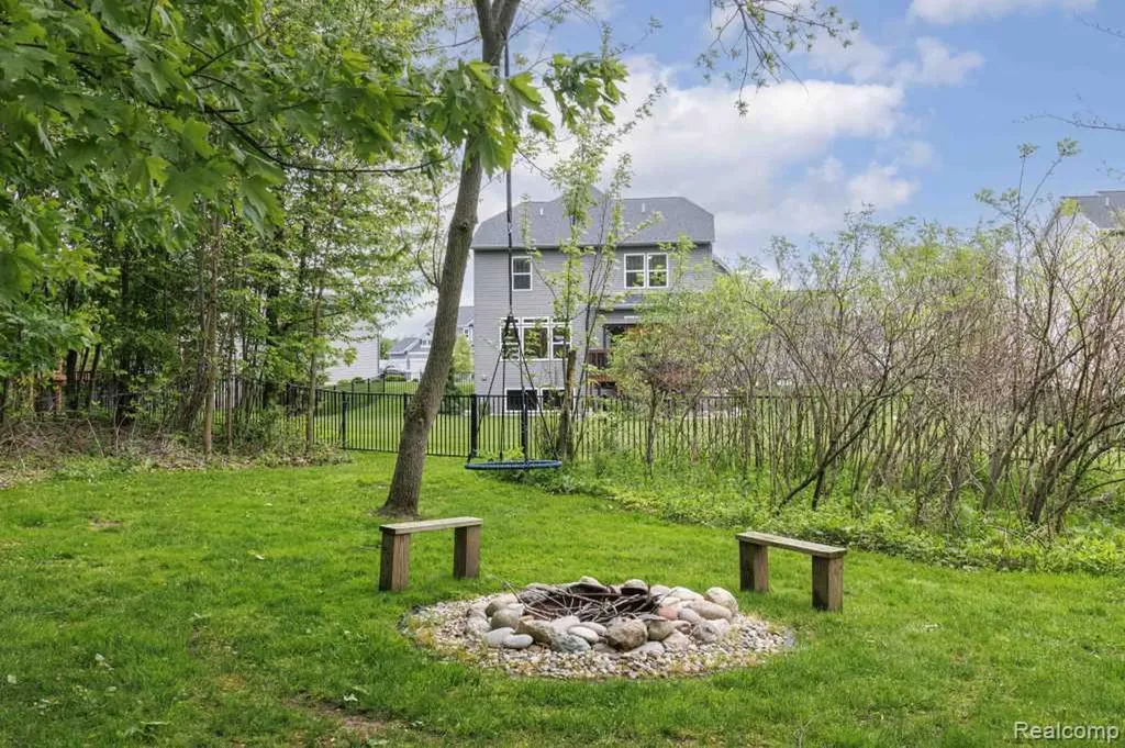 1712 Autumn Valley Drive SW Byron Township MI 49315